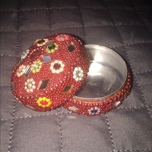 Small jewelry holder